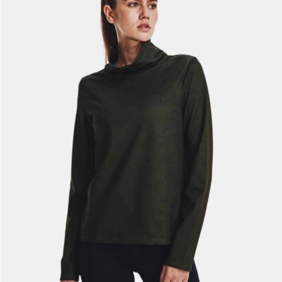 Under Armour Cold Weather Funnel Neck Top in Baroque Green NWT M - Picture 1 of 9
